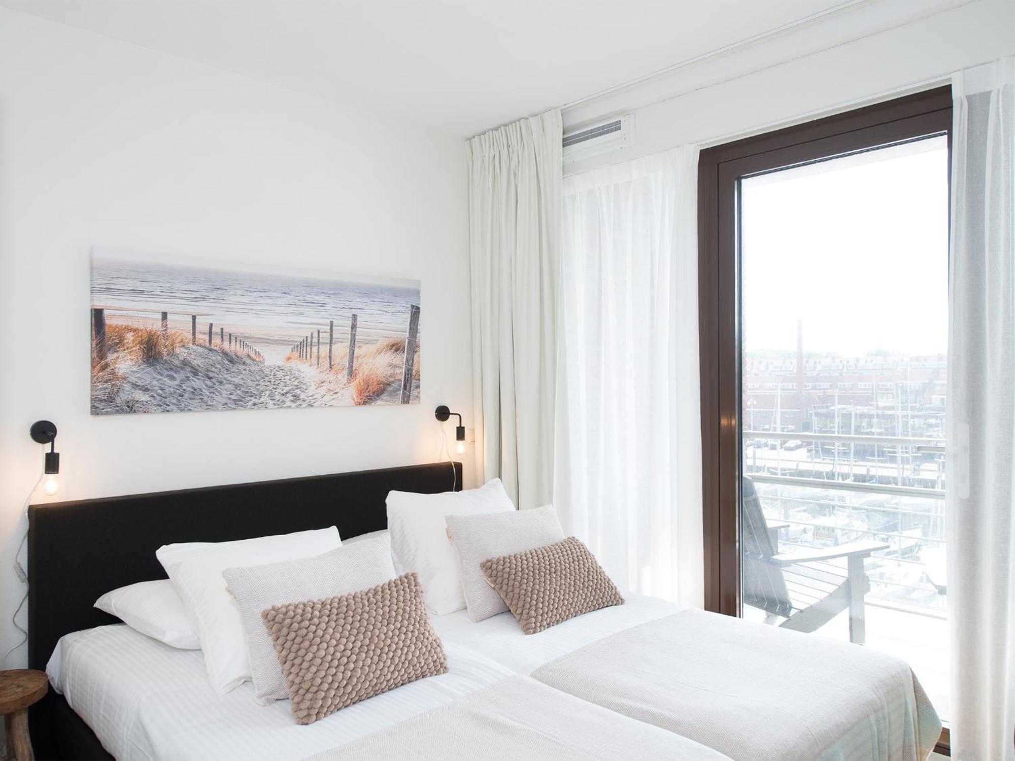 Bizstay Harbour III Scheveningen Apartments The Hague Bilik gambar